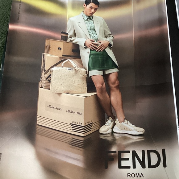 Esquire Magazine Bundle - Picture 9 of 9